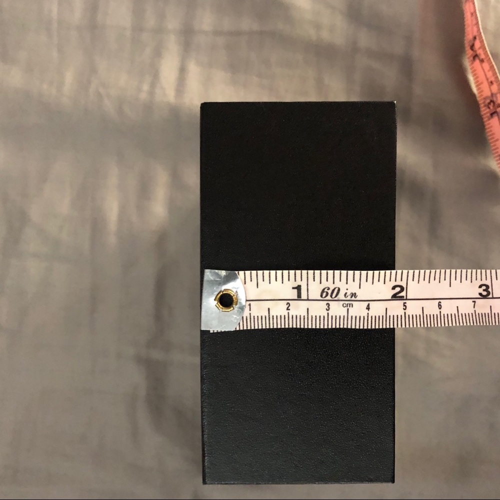 Authentic Michael Kors Box - Picture 12 of 12